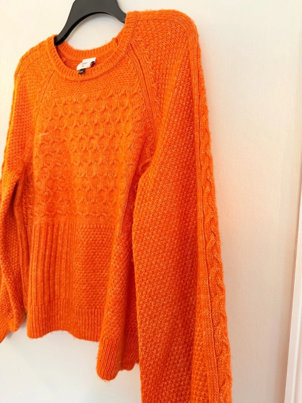 CABI #4038 Harvest Pullover Sweater Amber Orange Medium Cable Knit Chunky Sz XS